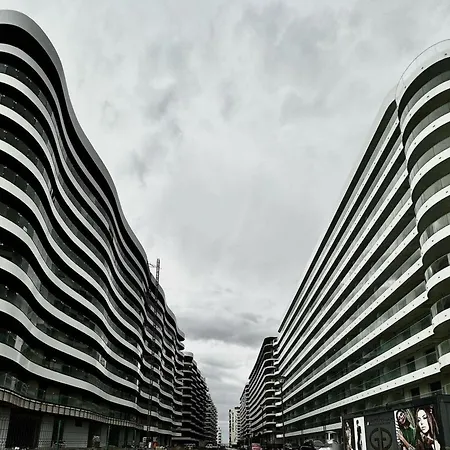 Apartment The Goldenwaves By Casa Del Mar Mamaia